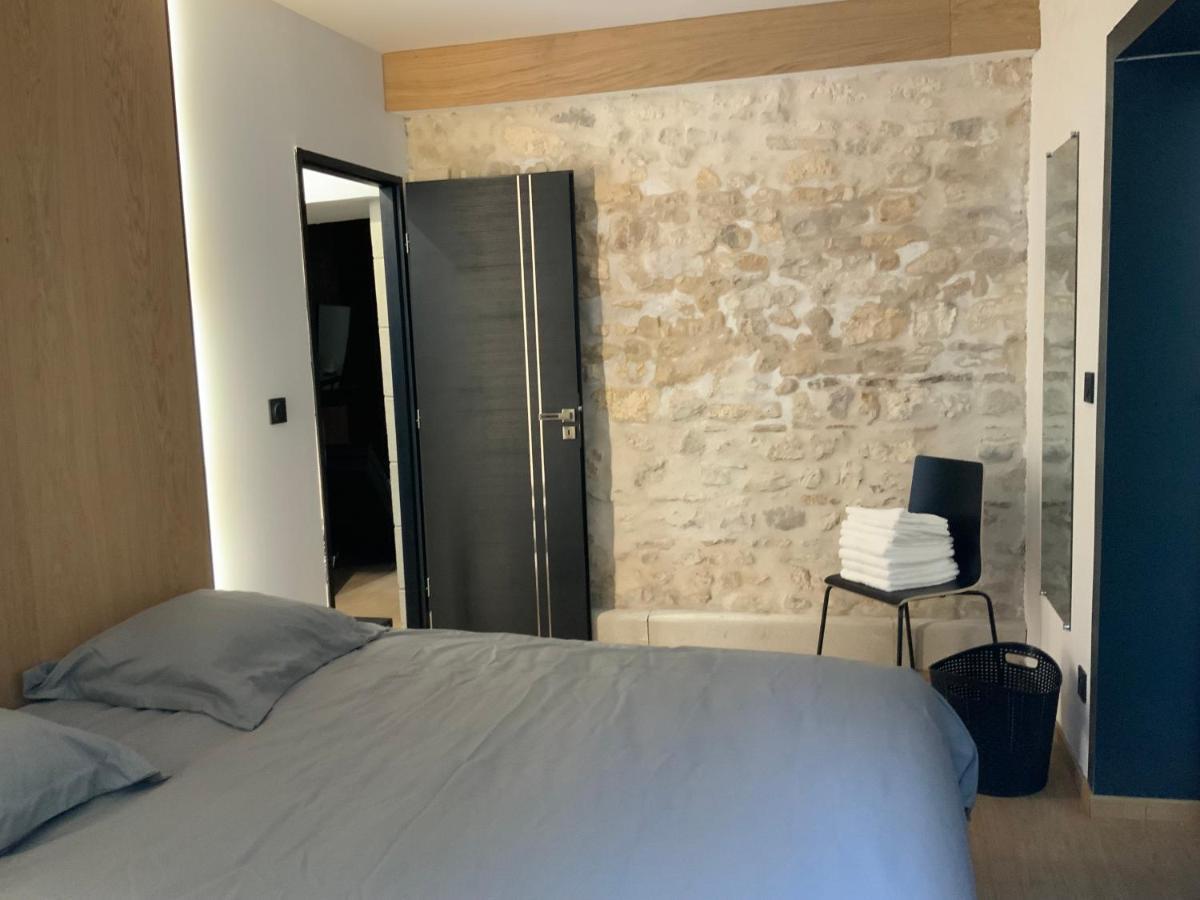 Le Charme De L'Ancien Apartment Bourges Bagian luar foto