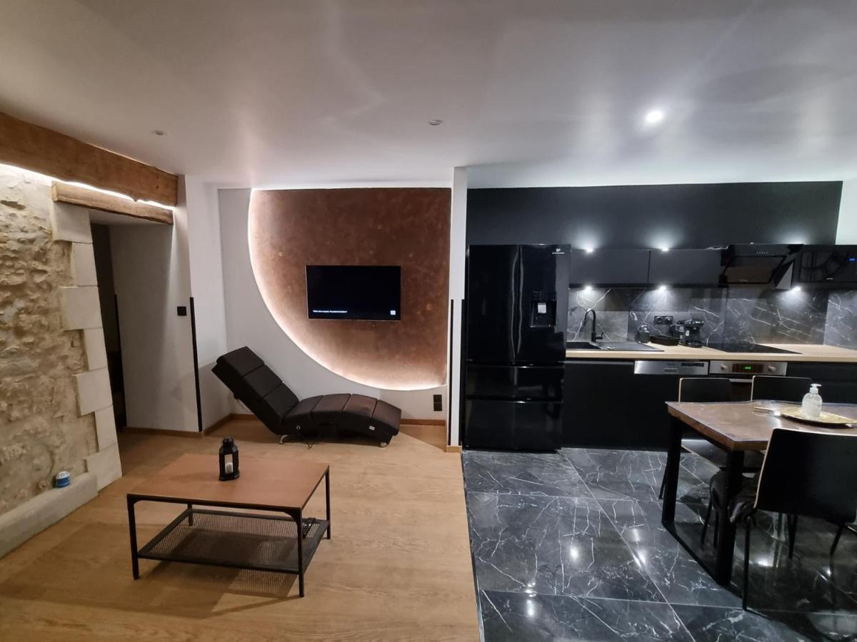 Le Charme De L'Ancien Apartment Bourges Bagian luar foto